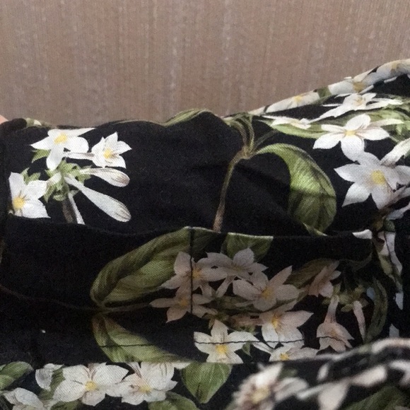 FINAL! Must go by 8/15 Vera Bradley sm. organizer - Picture 4 of 4